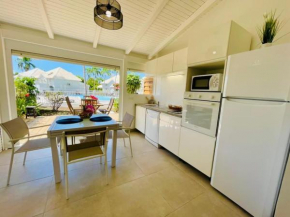 Superbe Duplex refait à neuf vue piscine résidence